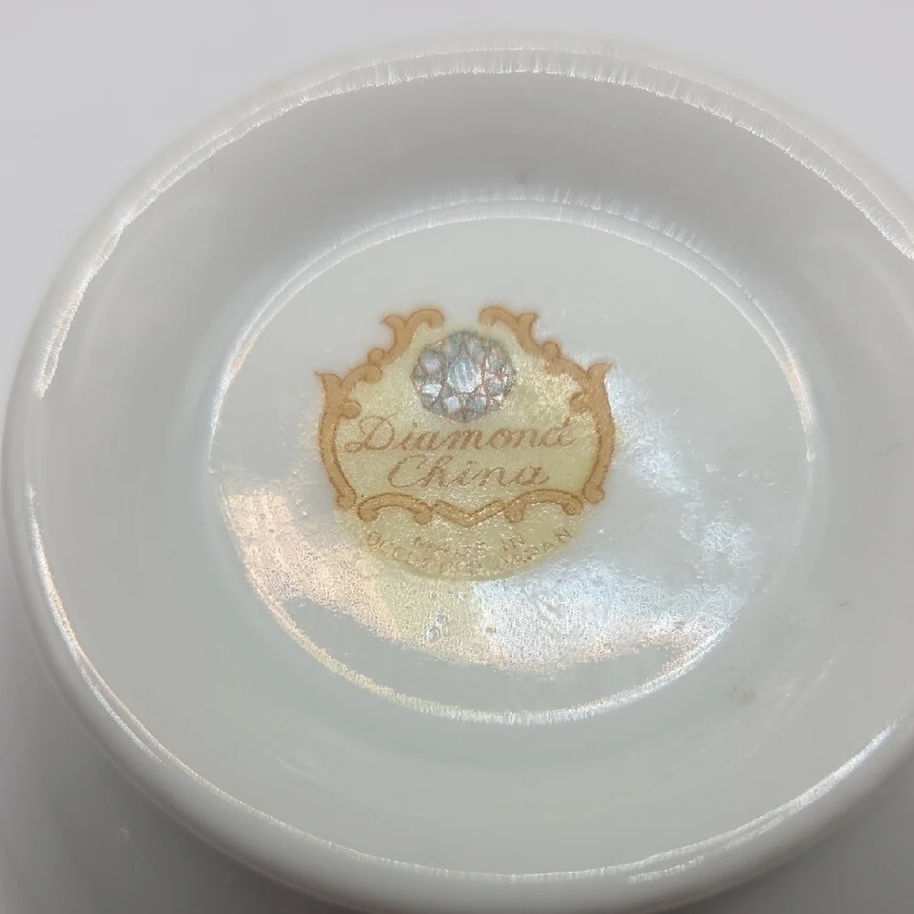 Tea Cup Diamond Supply Co. Floral White and Gold Teacup Occupied Japan